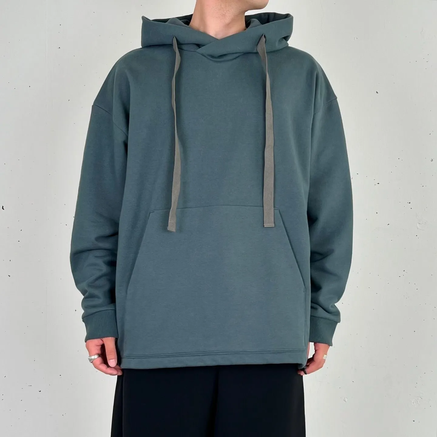 【40%OFF】Dulcamara / カンガルーポケットPK (GREEN)