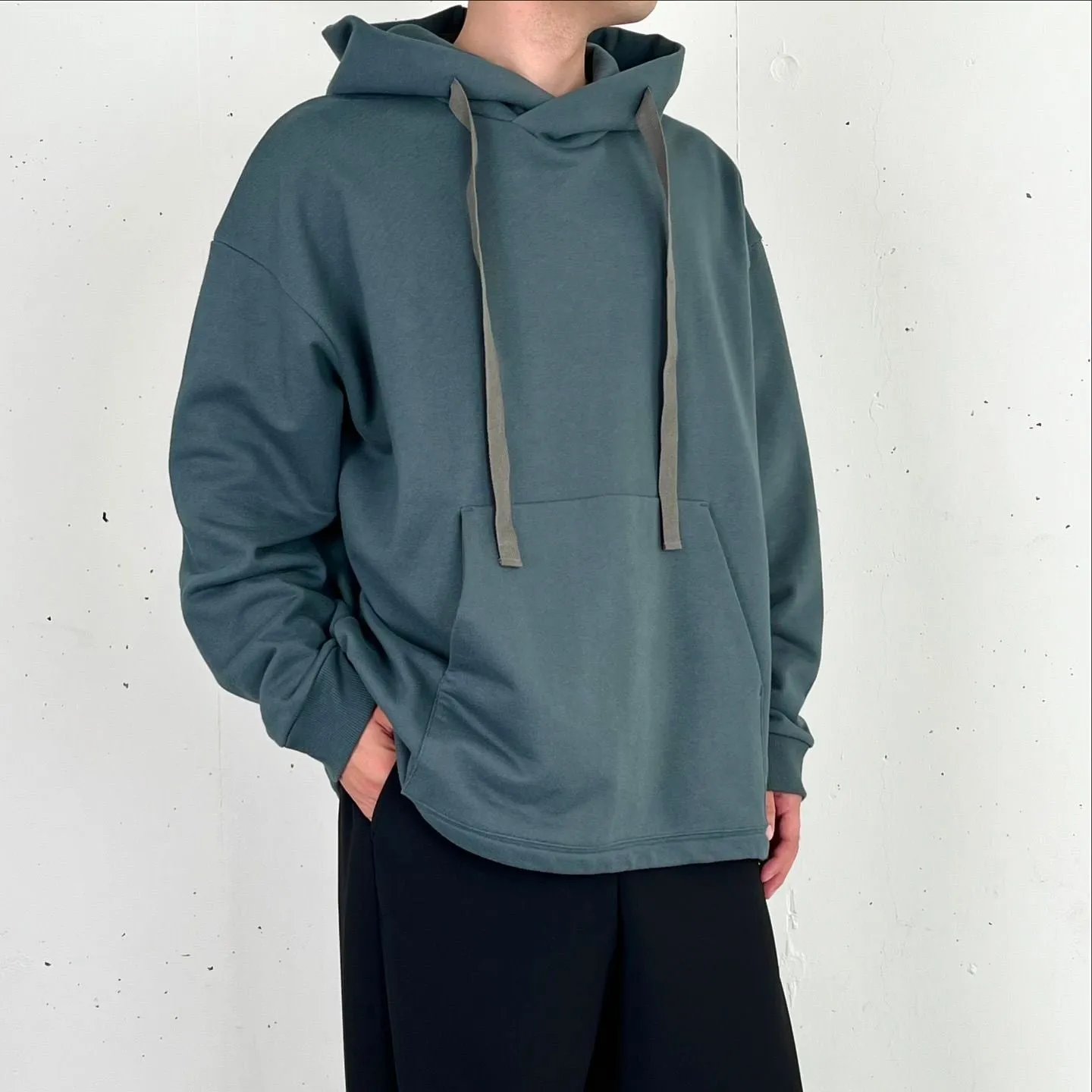【40%OFF】Dulcamara / カンガルーポケットPK (GREEN)