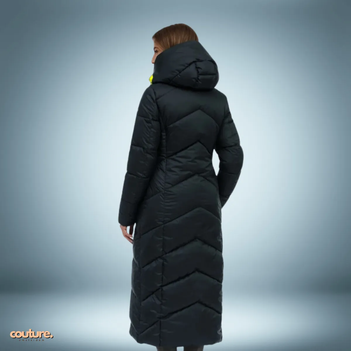 Couture Design - Exclusieve parka met knoopsluiting in beige