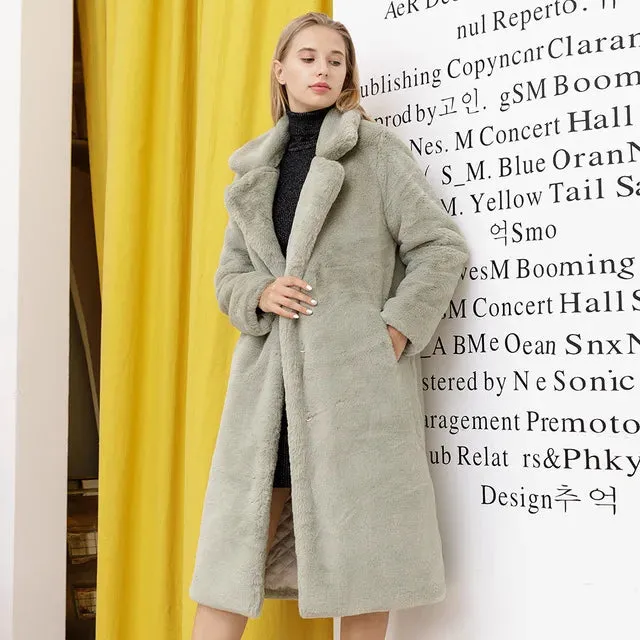 Women’s Winter Warm Faux Fur Coat - Thick & Long 
Turn Down Collar