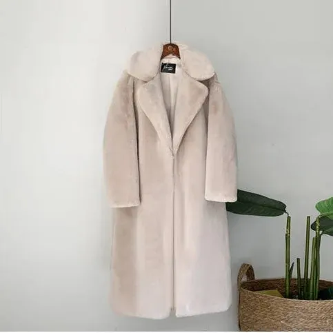 Women’s Winter Warm Faux Fur Coat - Thick & Long 
Turn Down Collar