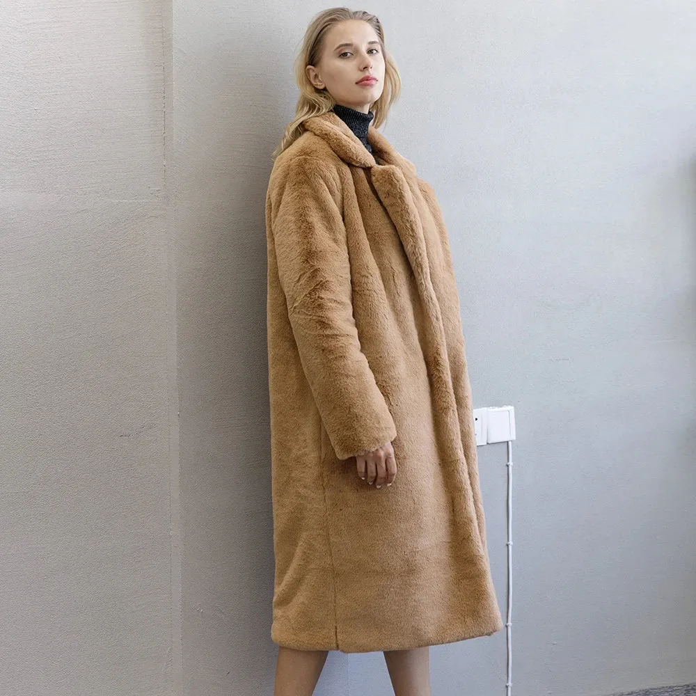 Women’s Winter Warm Faux Fur Coat - Thick & Long 
Turn Down Collar
